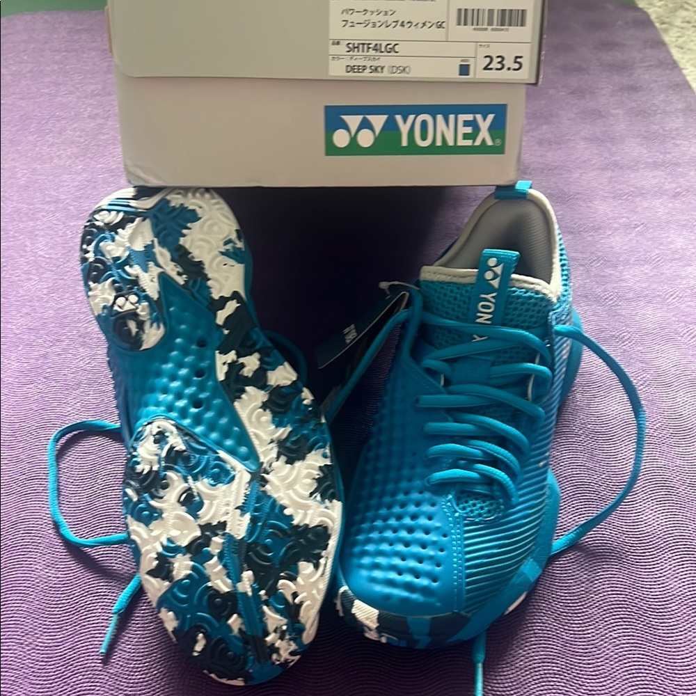 Tones Fusion Rev4, women’s size 7